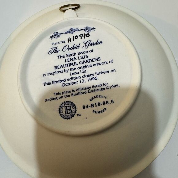 Lena Liu's The orchid Garden, Bradford Exchange Plate, 6th  Issue, 3D Floral - Picture 3 of 4